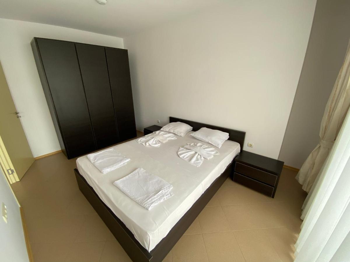 Holiday Apartments Grand Kamelia 써니비치 외부 사진