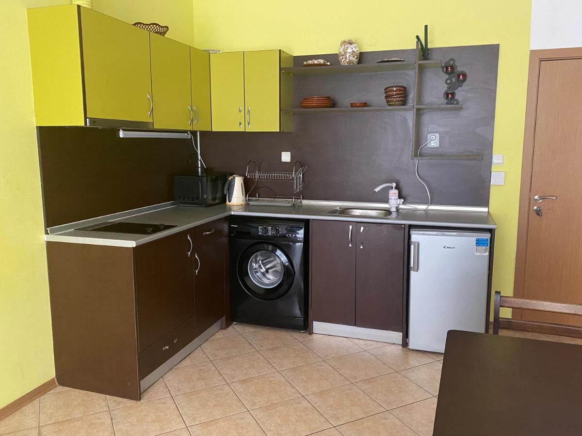 Holiday Apartments Grand Kamelia 써니비치 외부 사진