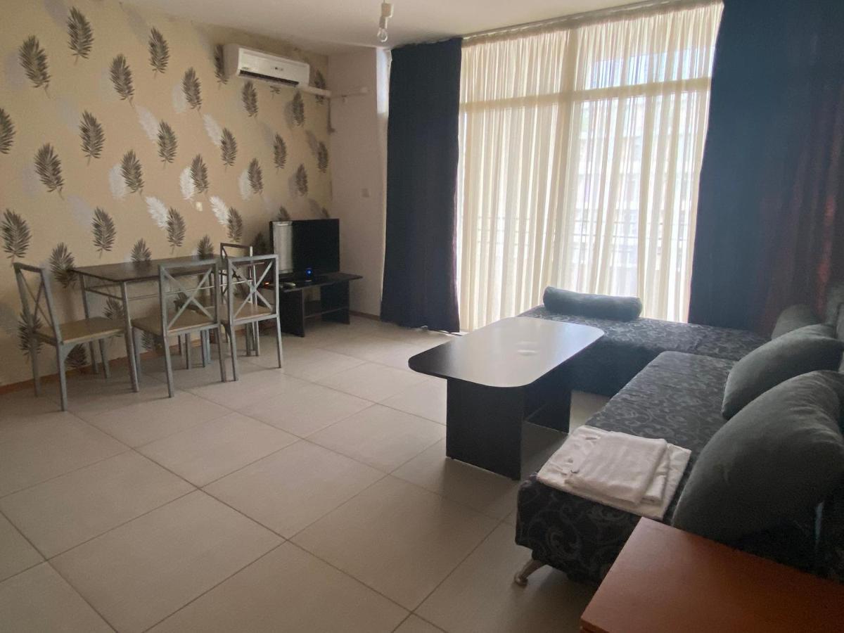 Holiday Apartments Grand Kamelia 써니비치 외부 사진