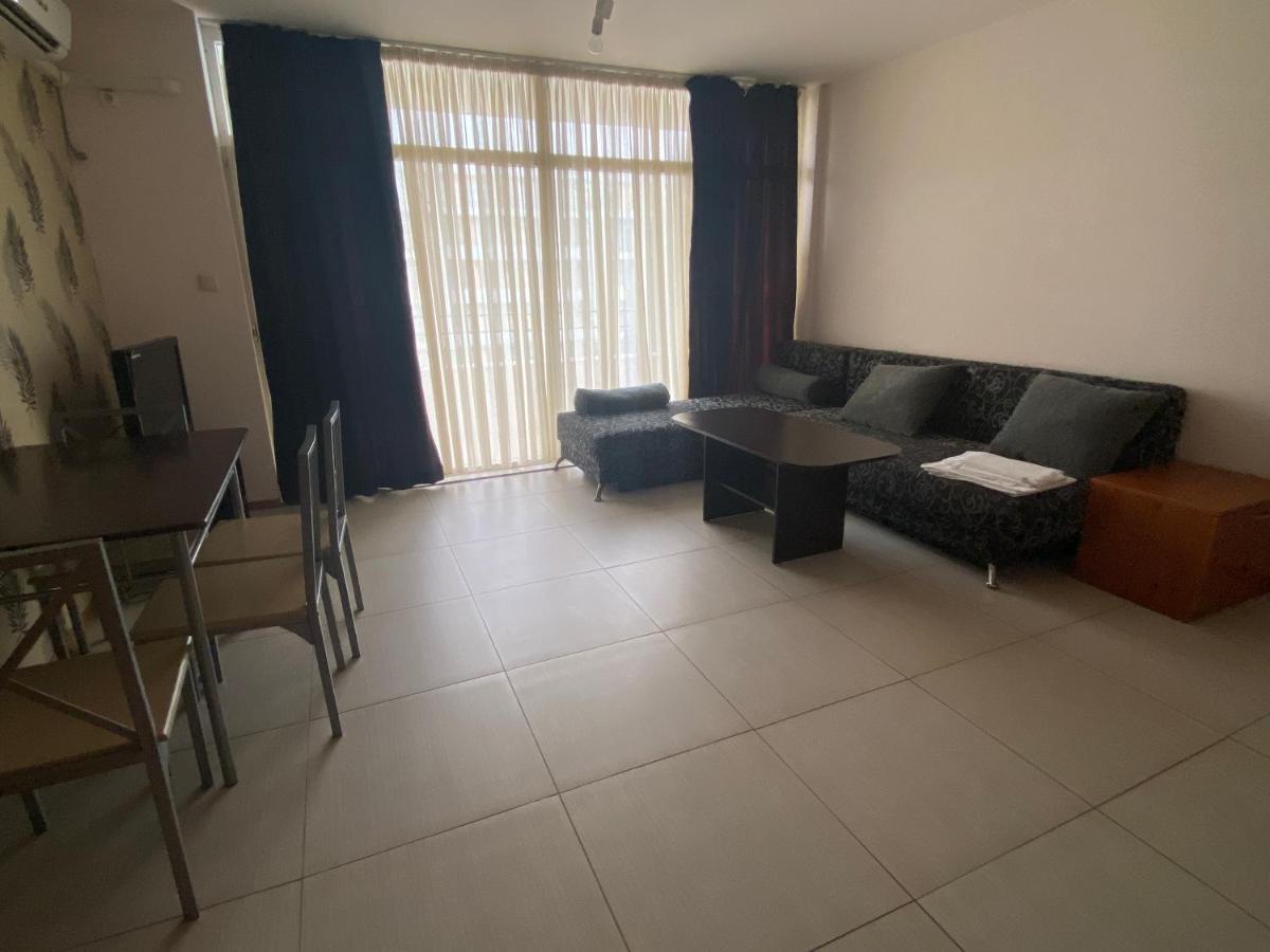 Holiday Apartments Grand Kamelia 써니비치 외부 사진