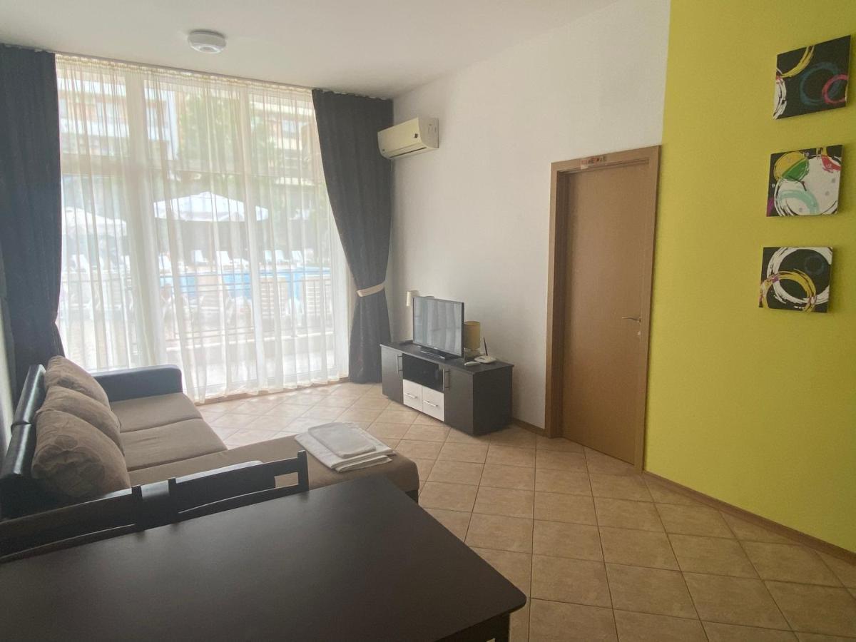 Holiday Apartments Grand Kamelia 써니비치 외부 사진
