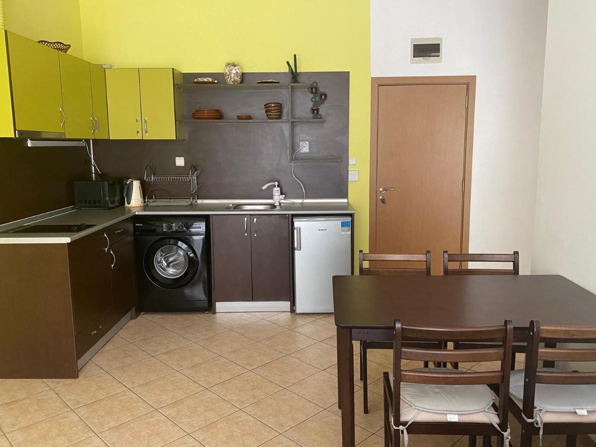 Holiday Apartments Grand Kamelia 써니비치 외부 사진