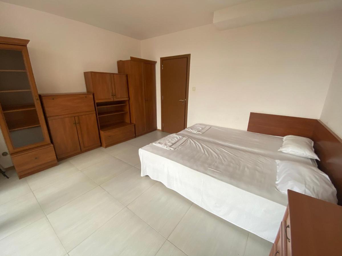 Holiday Apartments Grand Kamelia 써니비치 외부 사진