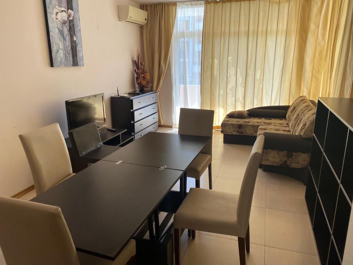Holiday Apartments Grand Kamelia 써니비치 외부 사진