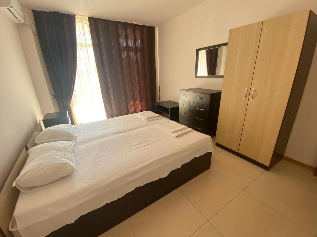 Holiday Apartments Grand Kamelia 써니비치 외부 사진
